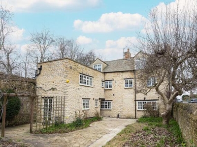 3 Bedroom Detached House For Rent In Woodstock, Oxfordshire
