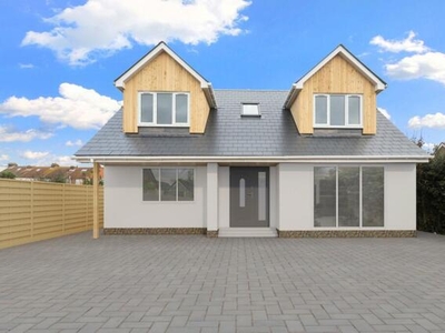 3 Bedroom Detached House For Sale In Lancing, West Sussex