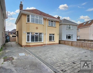 3 Bedroom Detached House For Sale In Milton