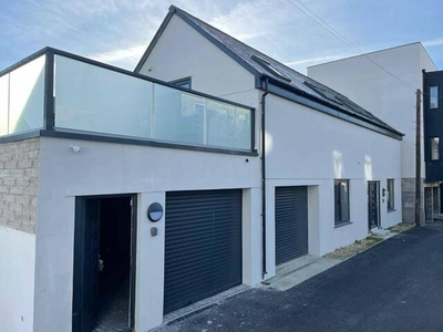 3 Bedroom Detached House For Sale In Newquay