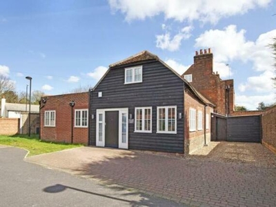3 Bedroom Detached House For Sale In Wexham