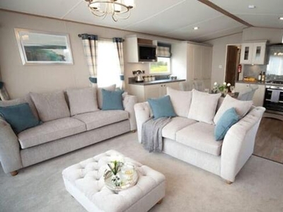 3 Bedroom Lodge For Sale In Newquay, Cornwall