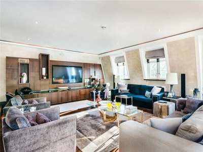 3 Bedroom Penthouse For Rent In
Mayfair