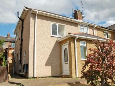 3 Bedroom Semi-detached House For Rent In Chesham, Buckinghamshire