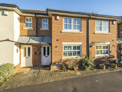 3 Bedroom Semi-detached House For Sale In Addlestone