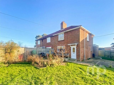 3 Bedroom Semi-detached House For Sale In Bunwell