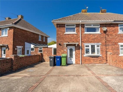3 Bedroom Semi-detached House For Sale In Cleethorpes, Lincolnshire