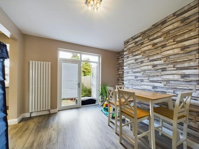 3 Bedroom Semi-detached House For Sale In Darlington
