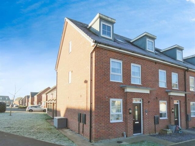 3 Bedroom Semi-detached House For Sale In Elworth