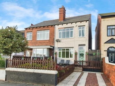 3 Bedroom Semi-detached House For Sale In Featherstone