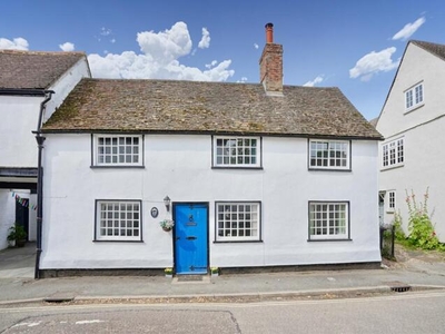 3 Bedroom Semi-detached House For Sale In Kimbolton, Cambridgeshire