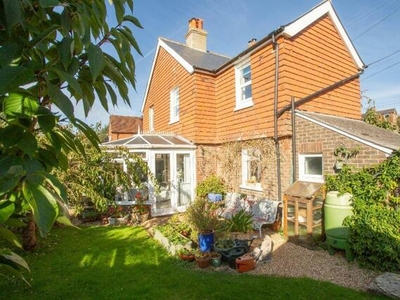 3 Bedroom Semi-detached House For Sale In Punnetts Town, East Sussex