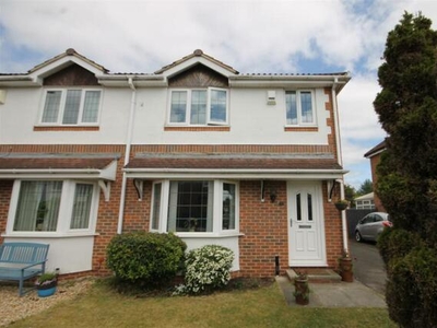 3 Bedroom Semi-detached House For Sale In Romanby