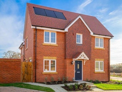 3 Bedroom Semi-detached House For Sale In Southampton, Hampshire