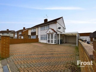 3 Bedroom Semi-detached House For Sale In Stanwell, Middlesex