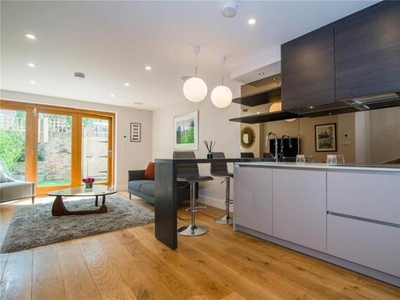 3 Bedroom Terraced House For Sale In Barnes, London