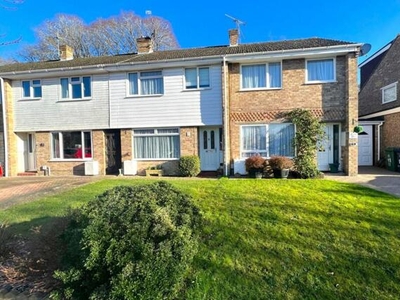 3 Bedroom Terraced House For Sale In Mytchett, Surrey