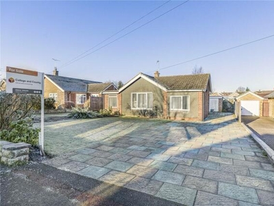 4 Bedroom Bungalow For Sale In Thame, Oxfordshire
