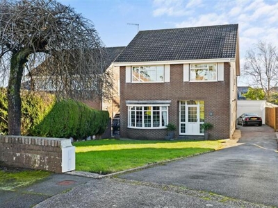 4 Bedroom Detached House For Sale In Bishopston, Swansea