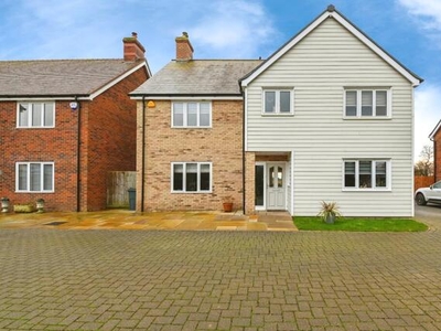 4 Bedroom Detached House For Sale In Clacton-on-sea