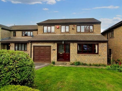 4 Bedroom Detached House For Sale In Clayton West, Huddersfield
