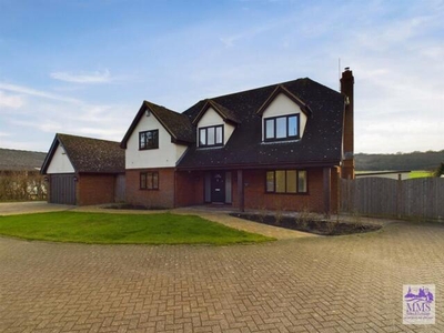 4 Bedroom Detached House For Sale In Cooling