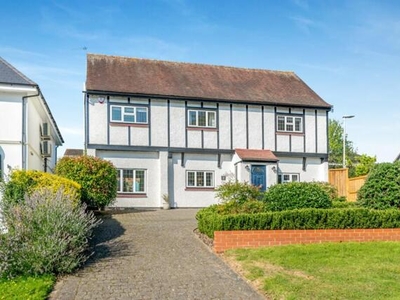 4 Bedroom Detached House For Sale In Cuffley