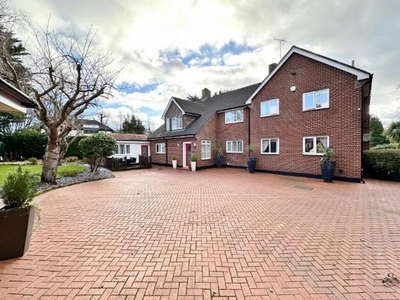 4 Bedroom Detached House For Sale In Oxton