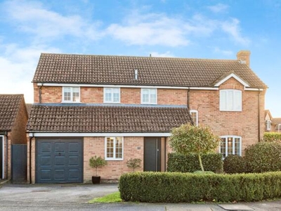 4 Bedroom Detached House For Sale In Thatcham