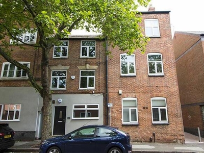4 Bedroom Flat For Rent In 136 North Sherwood Street, Nottingham