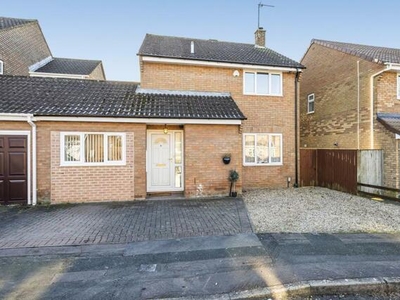 4 Bedroom Link Detached House For Sale In Swindon