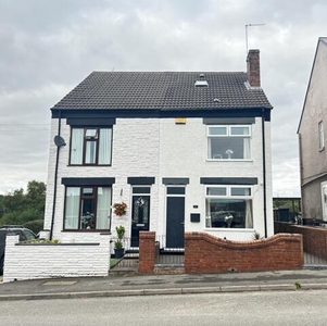 4 Bedroom Semi-detached House For Sale In Newton