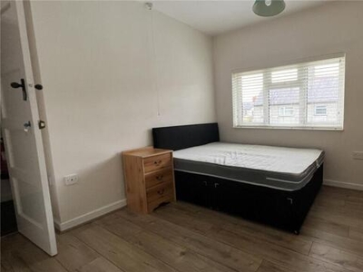 4 Bedroom Terraced House For Rent In Bangor, Gwynedd