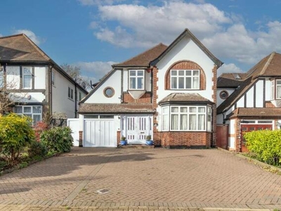 5 Bedroom Detached House For Rent In Edgware