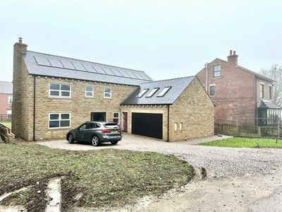 5 Bedroom Detached House For Sale In Birstall, West Yorkshire
