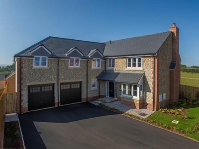 5 Bedroom Detached House For Sale In Cotlake Drive