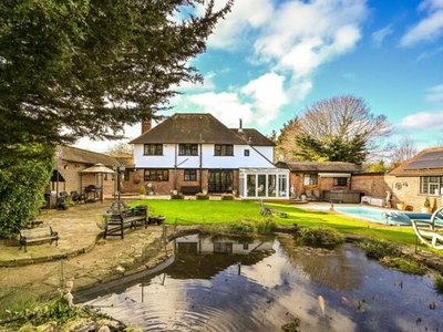 5 Bedroom Detached House For Sale In Taplow, Dorney Reach