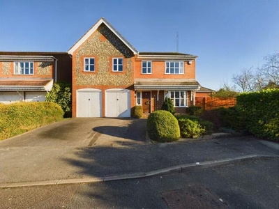 5 Bedroom Detached House For Sale In Watermead