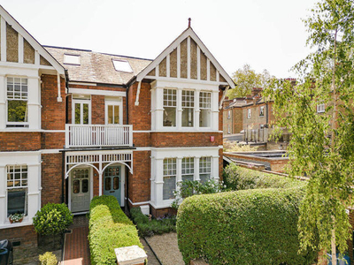 5 Bedroom House For Sale In Richmond Upon Thames