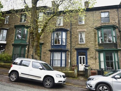 6 Bedroom Flat For Sale In Bath Road
