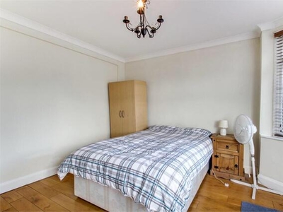 House Of Multiple Occupation For Rent In West Drayton