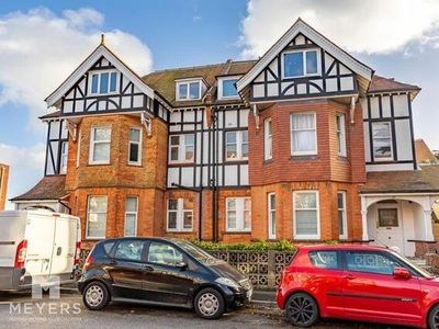 Studio Flat For Sale In 27 Boscombe Spa Road, Bournemouth