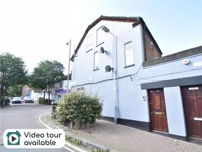 Studio Flat For Sale In Luton, Bedfordshire