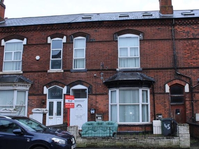 Terraced house to rent in Beeches Road, West Bromwich B70