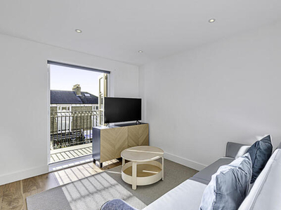 1 Bedroom Flat For Rent In Chiswick, London