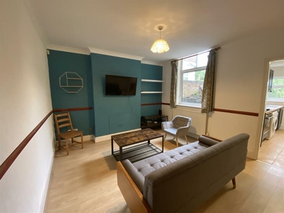 4 bedroom house for rent in Surrey Street, Derby, DE22