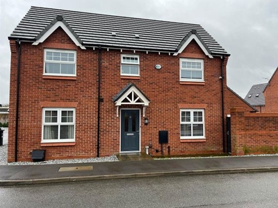 Detached house to rent in Bakersfield, Aspull, Wigan WN2