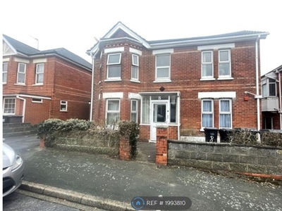 Detached house to rent in Crichel Road, Bournemouth BH9