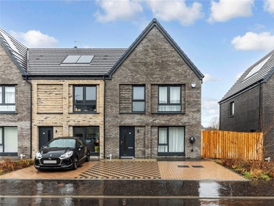 End terrace house for sale in Lorne Terrace, Cambuslang, Glasgow, South Lanarkshire G72