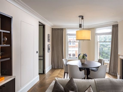 Flat for sale in Alexandra Mansions, 333 Kings Road, Chelsea SW3